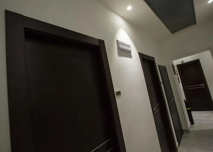 Hotel Charter