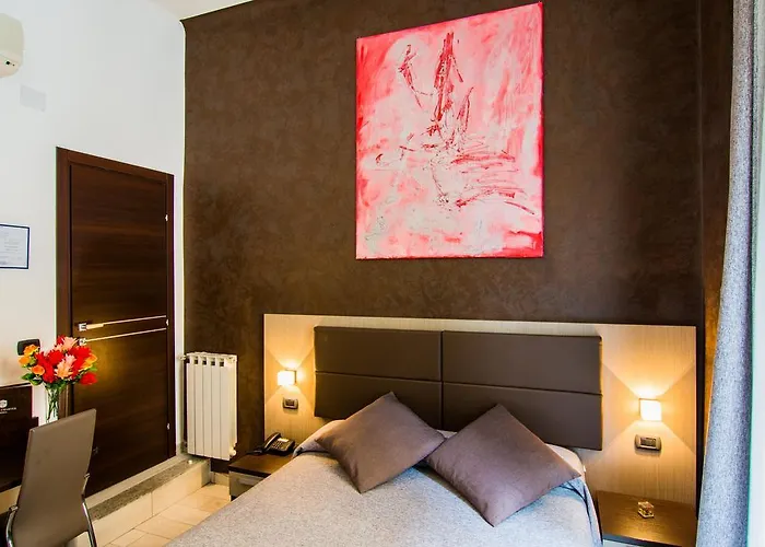 Hotel Charter 2*