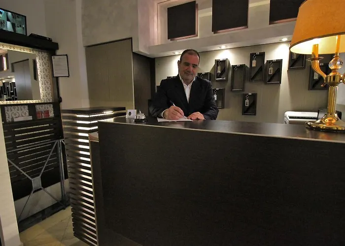 Charter Hotel
