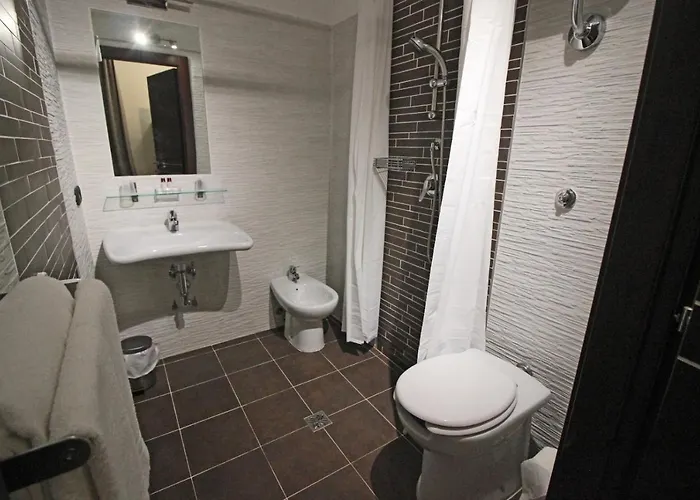 Hotel Charter